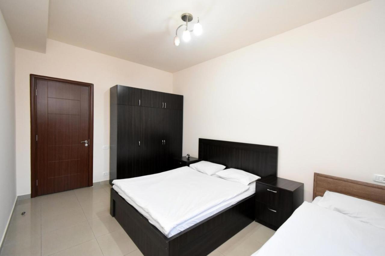 Mini Hotel Jerevan Exteriör bild