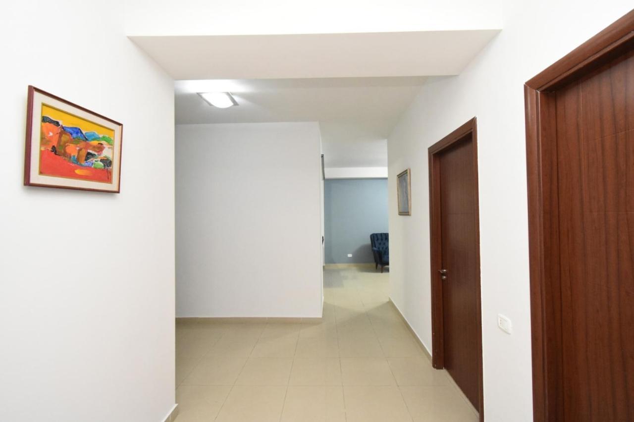Mini Hotel Jerevan Exteriör bild