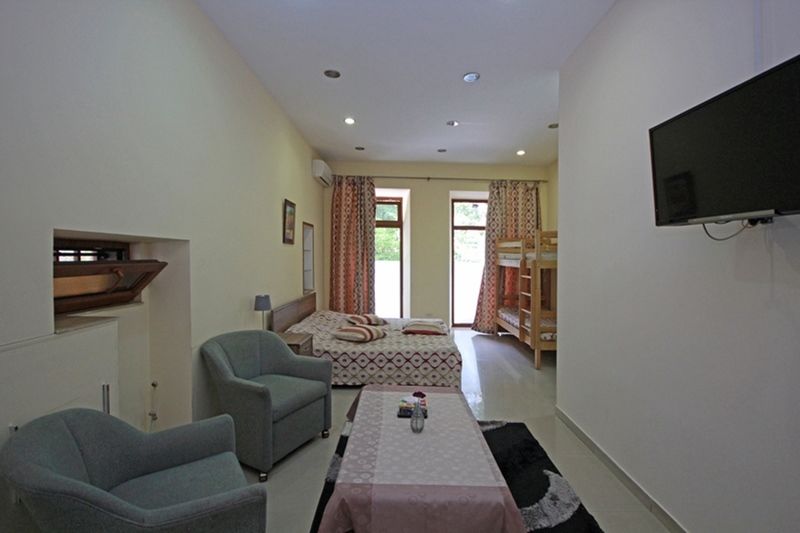 Mini Hotel Jerevan Exteriör bild