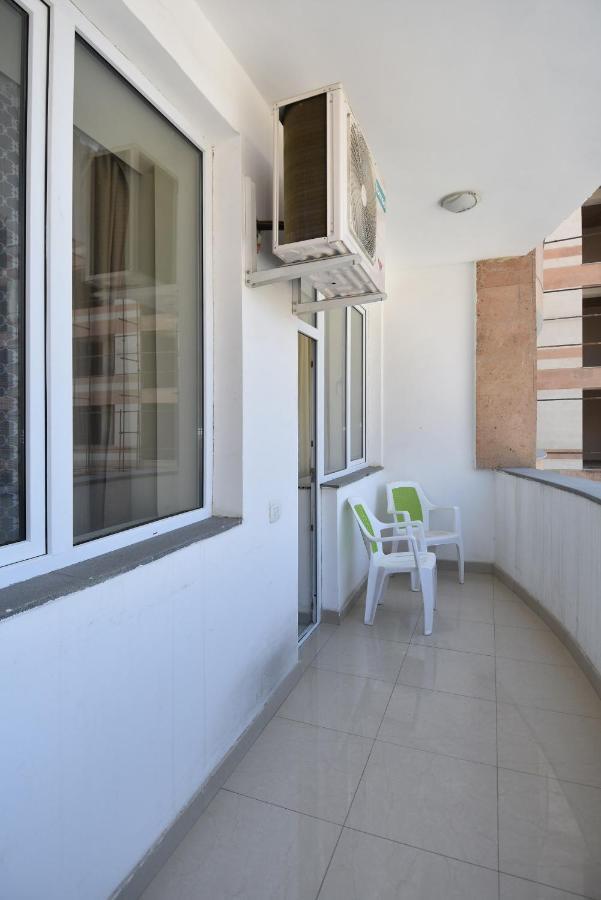 Mini Hotel Jerevan Exteriör bild